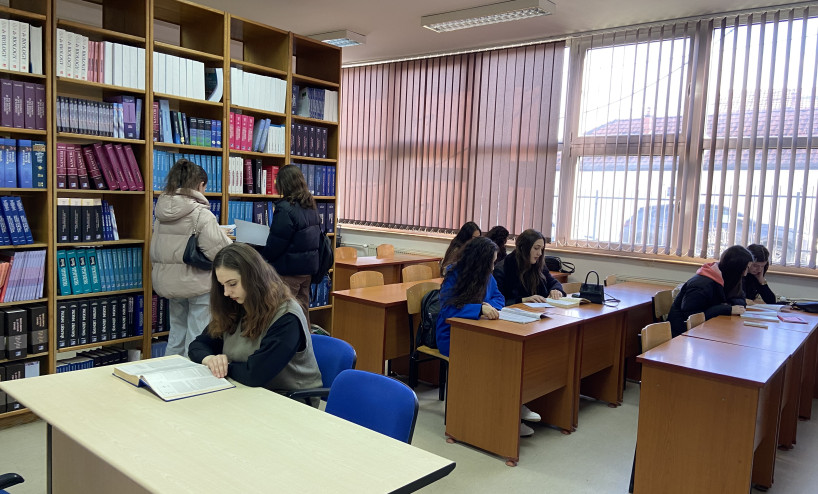 The Library of the Faculty of Medicine is equipped with new literature