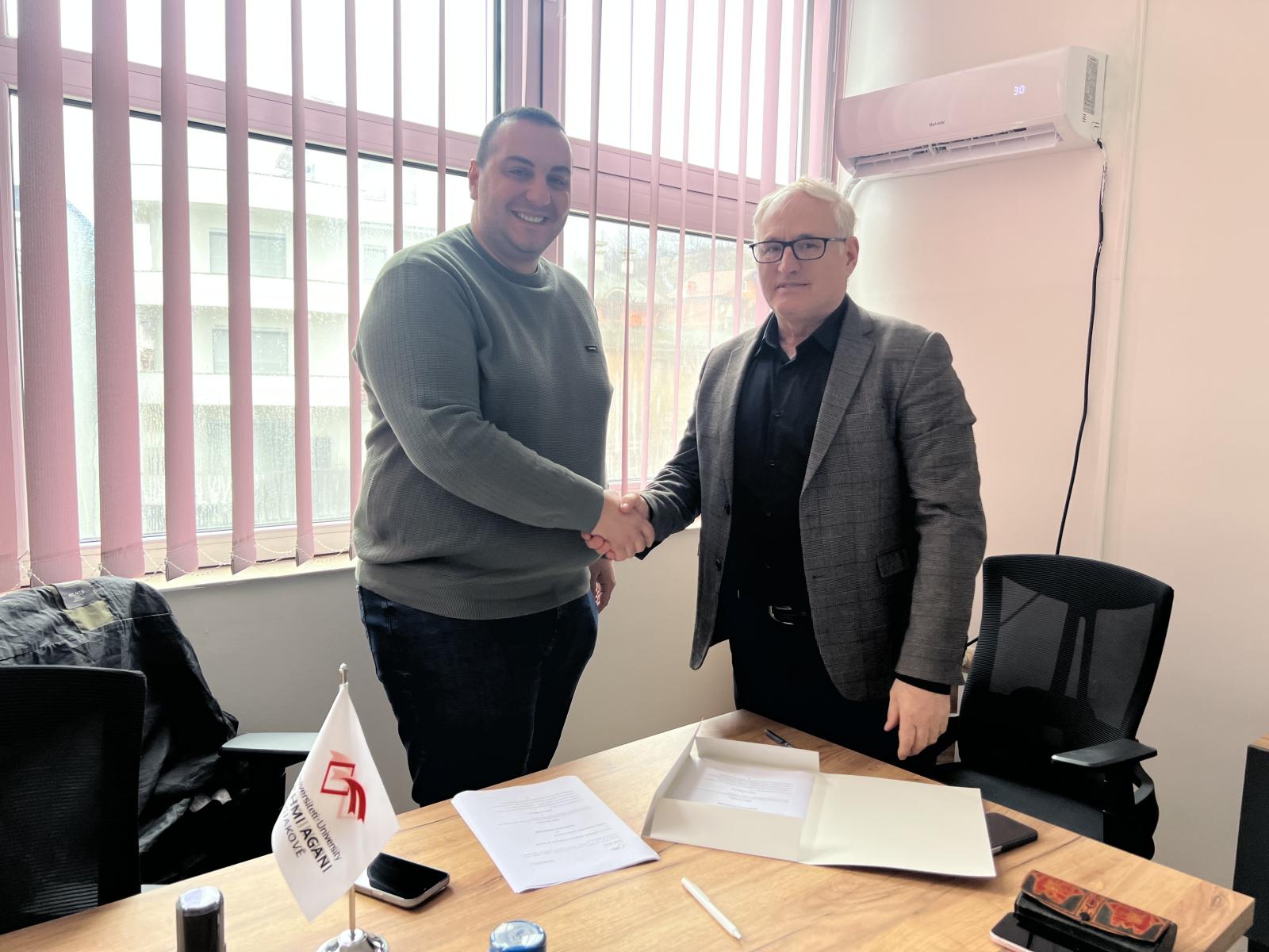 Nënshkruhet marrëveshje bashkëpunimi në mes të Fakultetit të Mjekësisë‘’Fehmi Agani’’dhe Shtëpia e të Moshuarve “Konaku” në Gjakovë