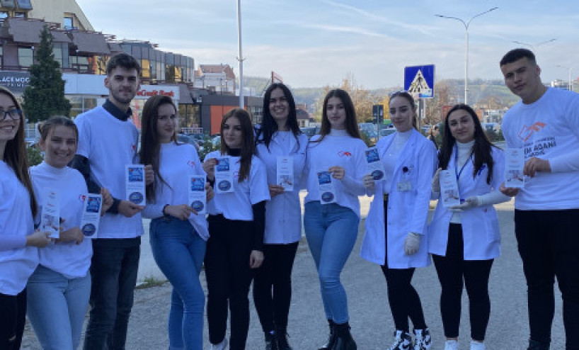 Students of the Faculty of Medicine of the University "Fehmi Agani" in Gjakovë organized the awareness campaign on diabetes